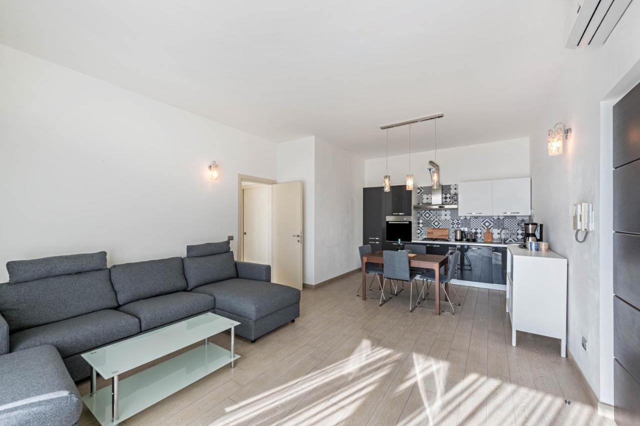 Residence Virgilio Green Toscolano Maderno Bagian luar foto